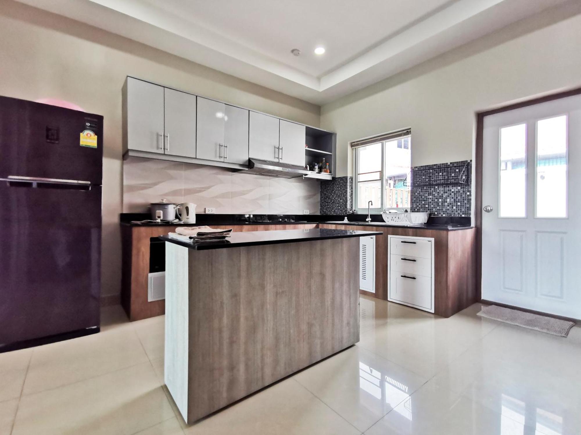 Thepprasit Cosy Villa Jomtien Beach Eksteriør billede