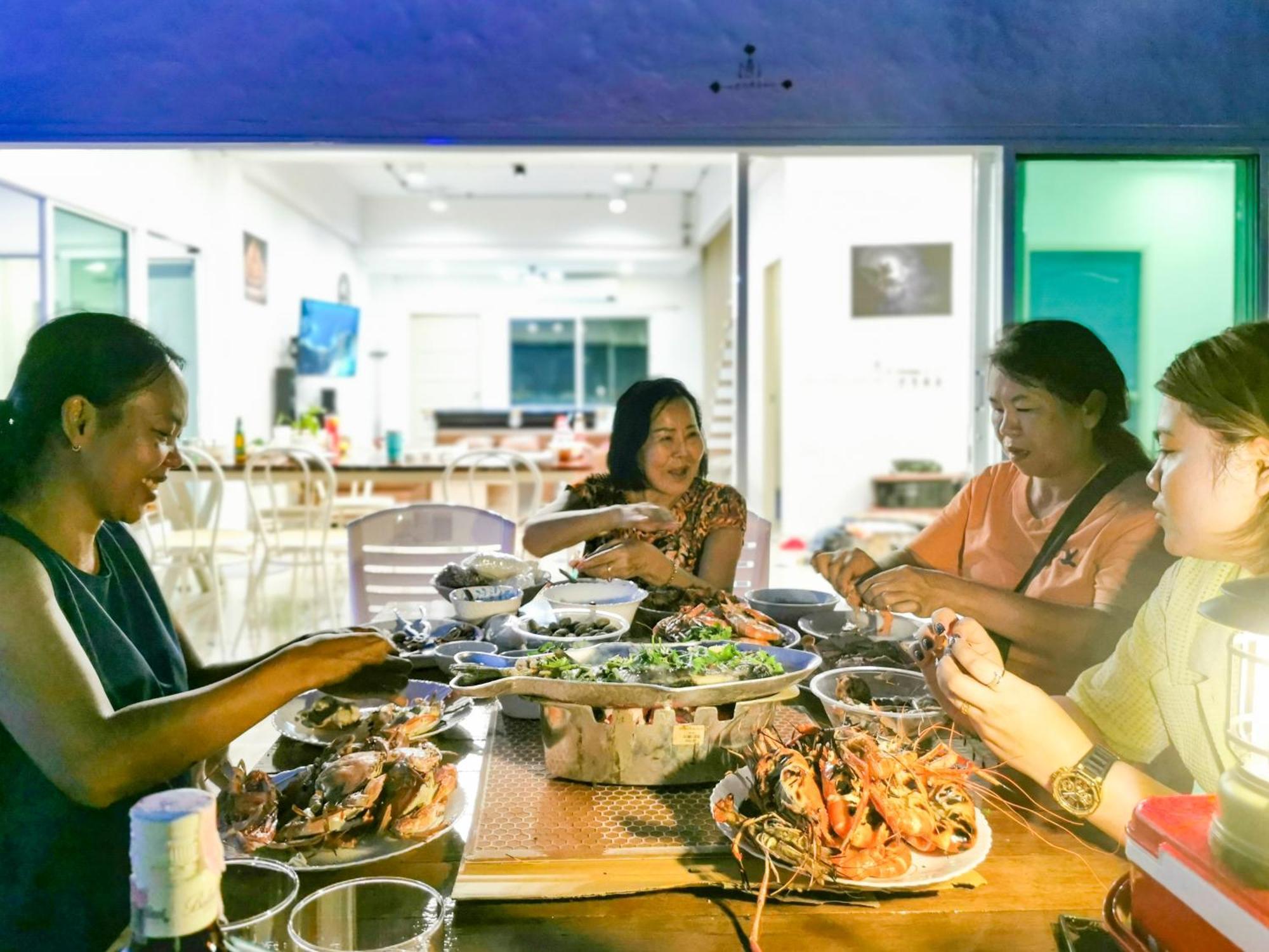 Thepprasit Cosy Villa Jomtien Beach Eksteriør billede